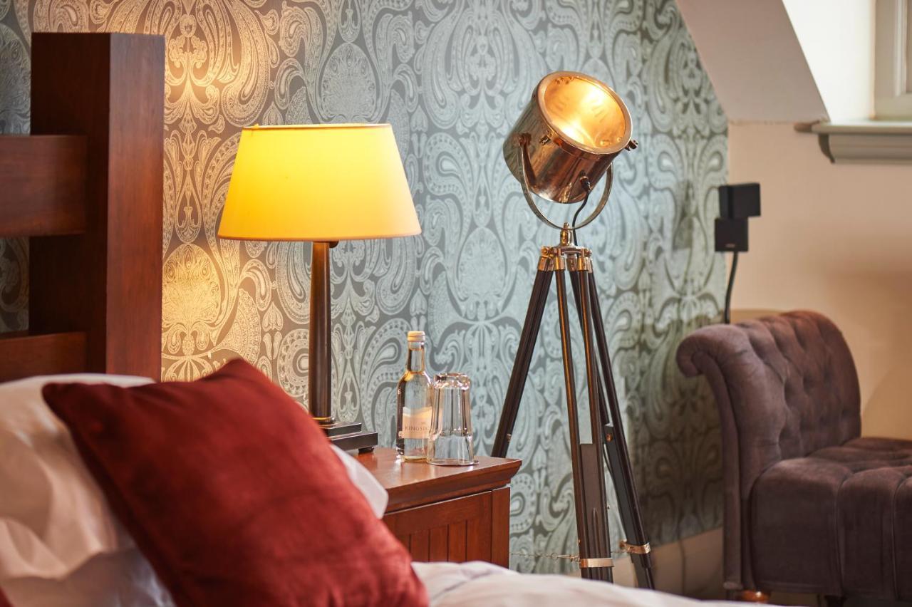 Suite Signature